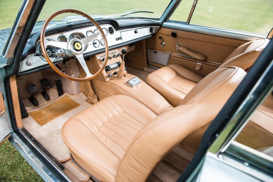  Ferrari 250 GT 2+2 Coupe (Series II) 1961 года  (фото 8 из 13)